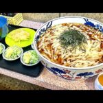 【愛知デカ盛り】ころきしめん大盛・玉ねぎ天/立食いめん処吉野屋【愛知県名古屋市中区新栄】